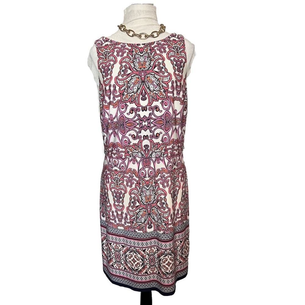 vince camuto dress size 10 Knee length Paisley Pink Stretchy Sleeveless‎ Back V
